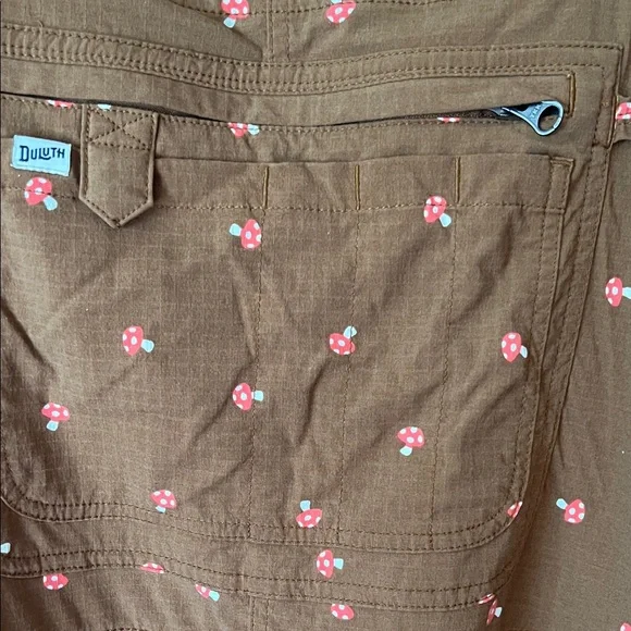 Duluth Brown Overalls with Mushroom Print.3X X 31 women’s - Picture 5 of 10